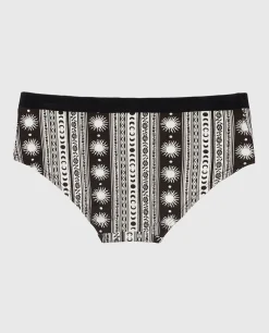 Hipster Panty with Vanishing Trim in*La Senza Hot