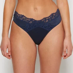 Lace Thong Panty in*La Senza Discount