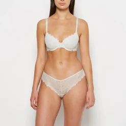 Perfect Coverage Bra in*La Senza New