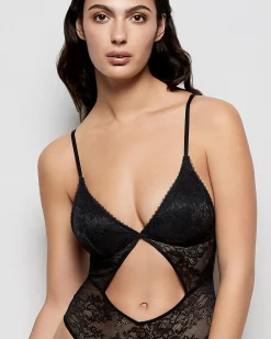 Unlined Lace Bodysuit with Cutout in Black*La Senza Best